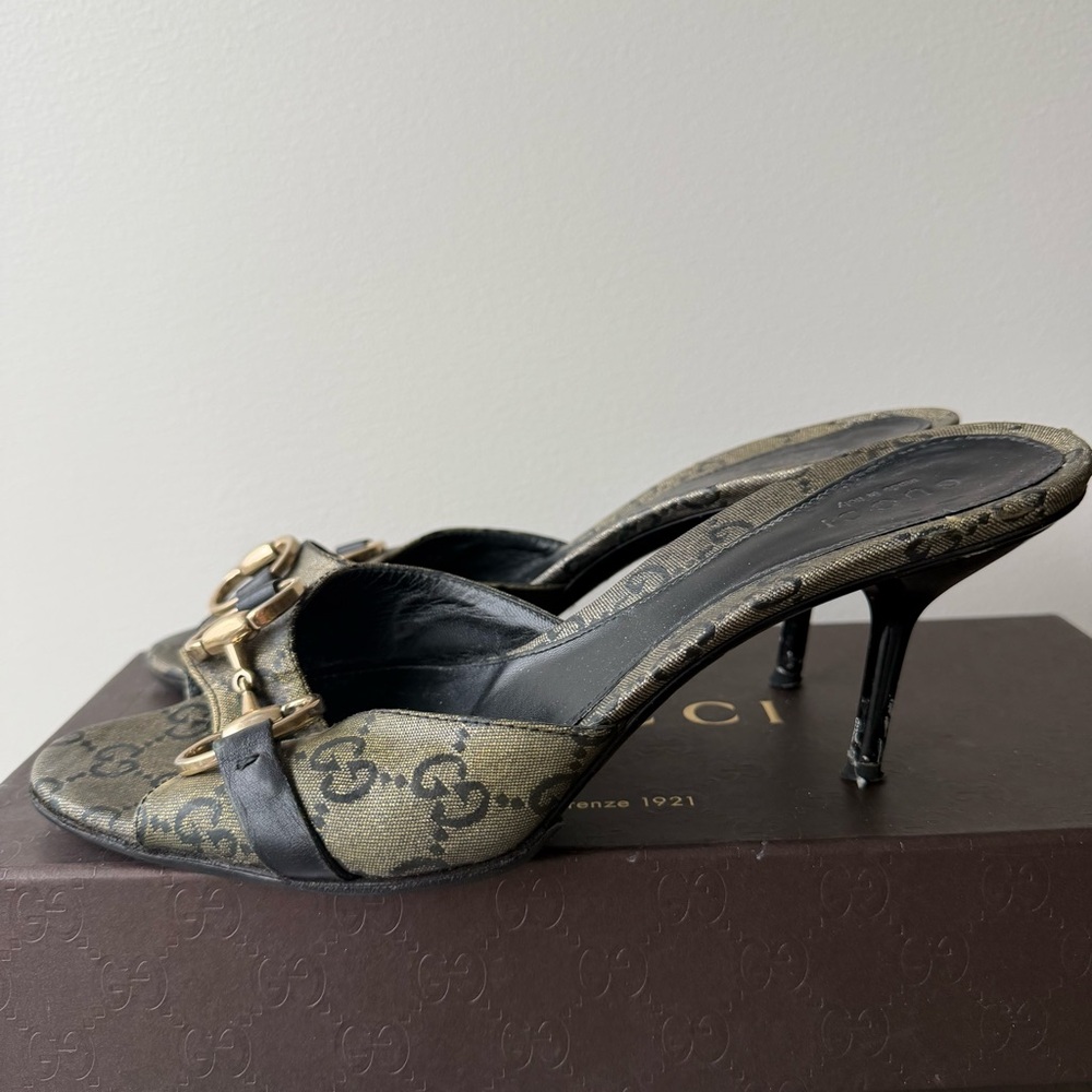 Gucci Heels - Picture 4 of 8